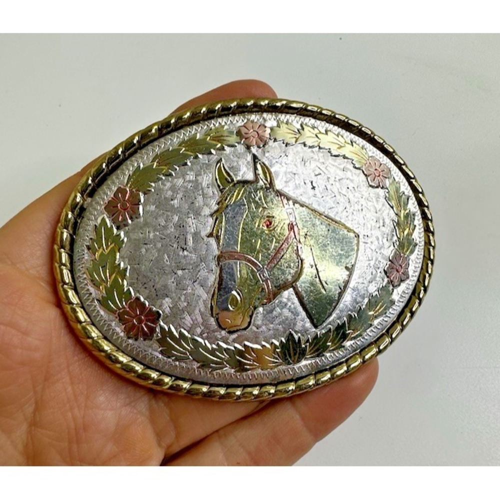 VINTAGE SILVER PLATED HORSE THEME BELT BUCKLE Western Tri Color ROSE AND YELLOW